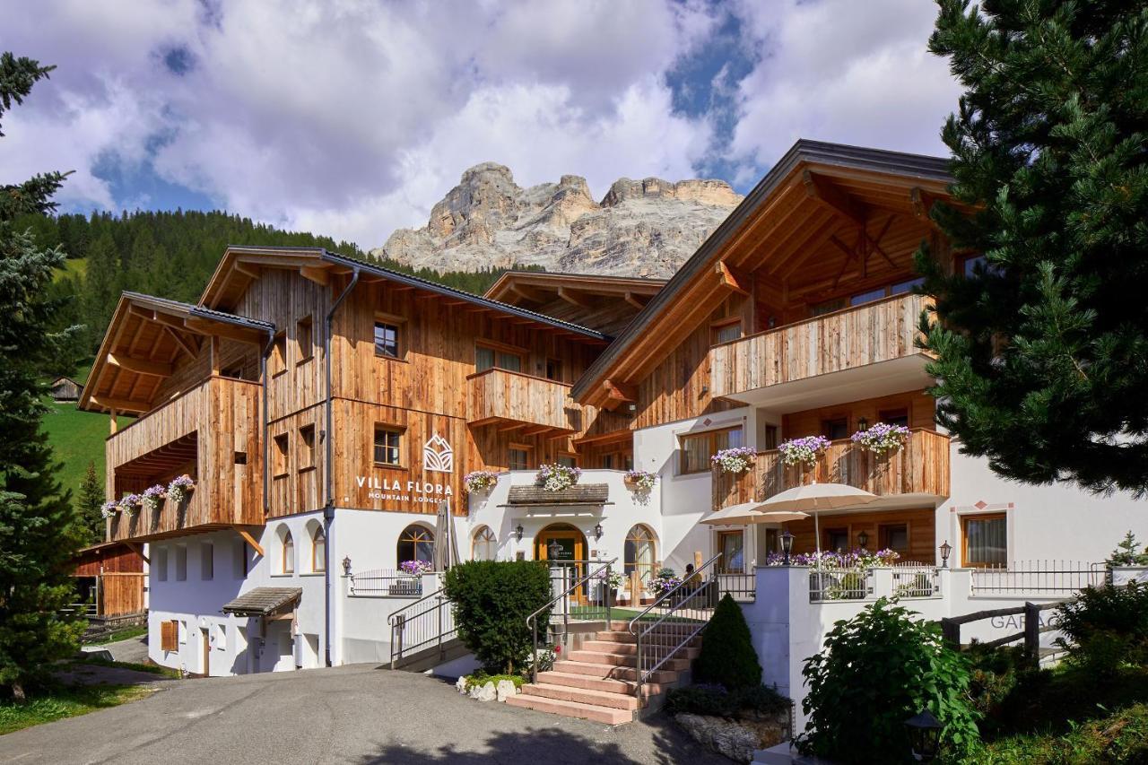 Villa Flora Mountain Lodges San Cassiano  Exterior photo